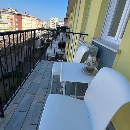 Modern House Dita Apartment